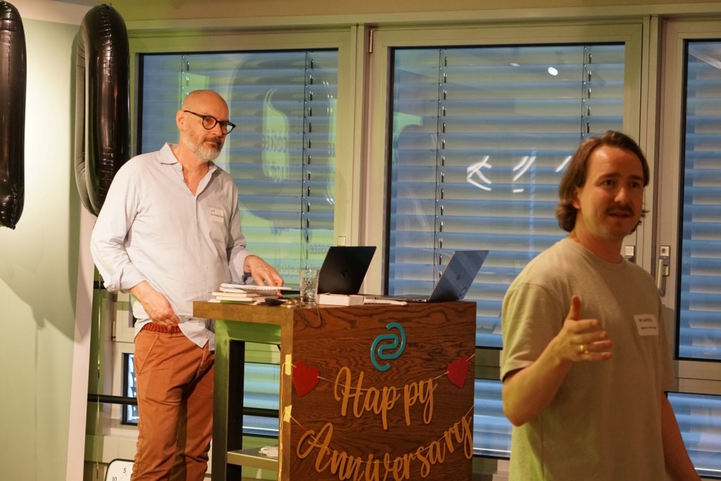 KP & Michael sharing and celebrating 10 years of product field at ProductTank Frankfurt